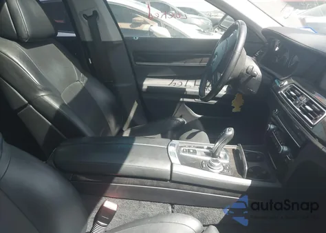 2011 BMW 750Li xDrive z USA, uszkodzony, nr VIN WBAKC8C57BC434226